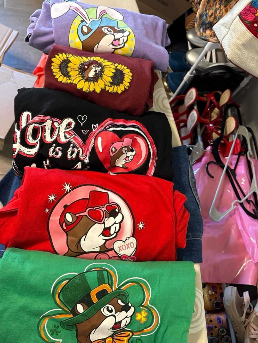 Novelty Cartoon Critter Short Sleeve Tee - Red, Black, Green, Purple, Burgundy